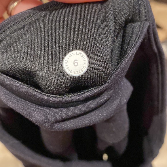 Lululemon Align Jogger 28" Black Size 6 - Picture 4 of 5